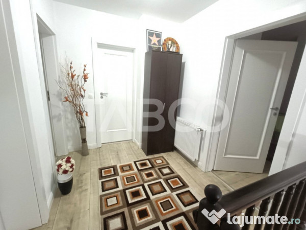 Casa moderna 5 camere piscina si curte de 464 mp de vanzare 