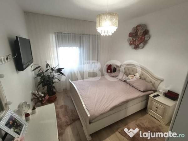 Casa moderna 5 camere piscina si curte de 464 mp de vanzare 