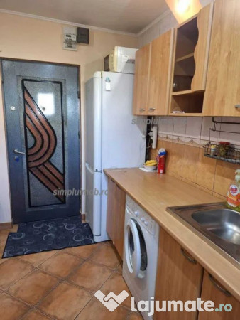 Apartament Spatios Mobilat Renovat Aproape de Metrou N.Gr... 