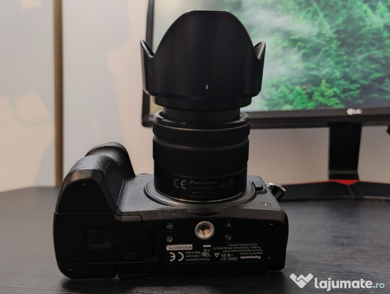 Panasonic Lumix G7 (3950 cadre) + 25mm f/1.7 + 14-42mm + Accesorii 