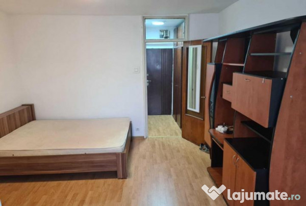 INCHIRIERI-Garsoniera MODERNA-Orsova/Lujerului