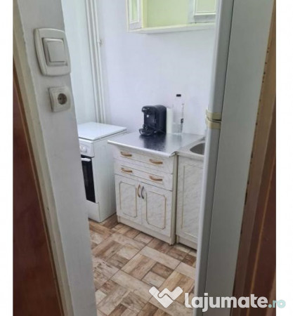 INCHIRIERI-Garsoniera MODERNA-Orsova/Lujerului 