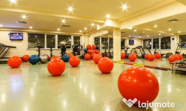 Spatiu comercial 1000 mp cu chiriaș 