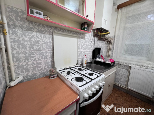 Apatament 3 camere,zona Minerului-Lidl 