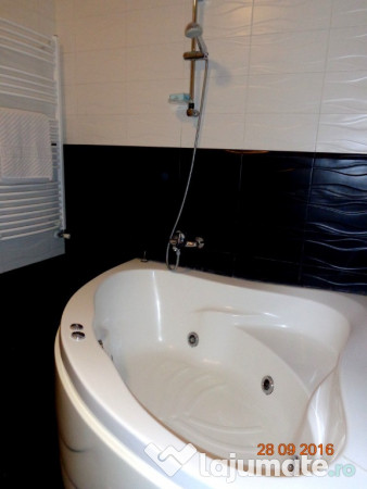 Apartament lux 3 camere, 106 mp, et. 3/7, Herastrau