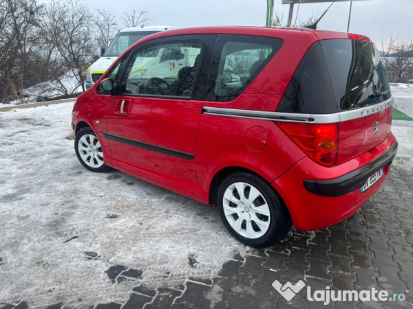 Peugeot 3008 automat 1.4i impecabil garantie 