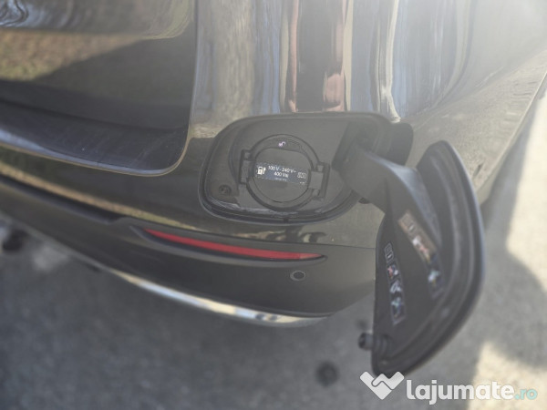 Mercedes-Benz GLC 300de AMG 4MAtic 2021 306CP 