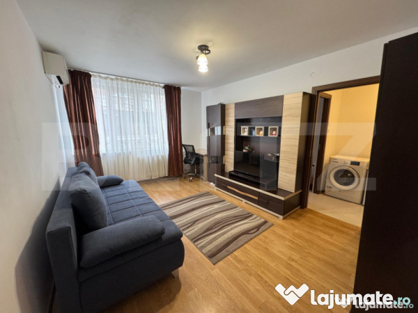 Apartament de inchiriat, 2 camere, 57 mp, Stomatologie