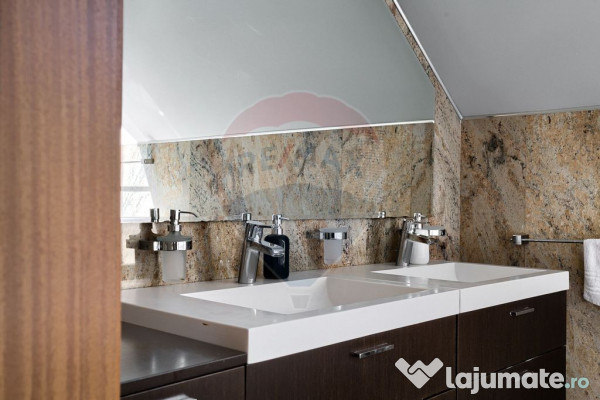 Casă modernă și spațioasă cu piscină,saună și sal... 