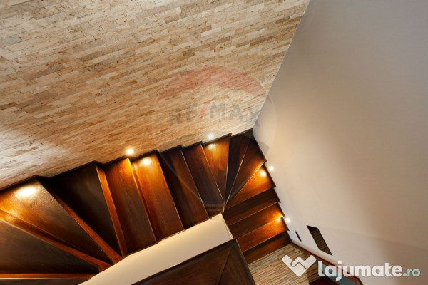 Casă modernă și spațioasă cu piscină,saună și sal... 