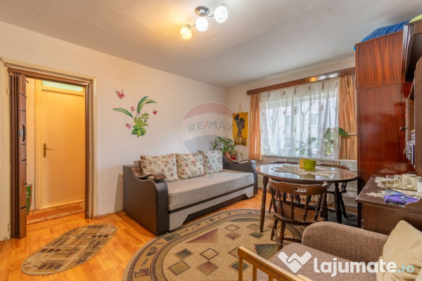 Apartament cu 2 camere de vanzare pe Str.Jean Jaures 12, ...