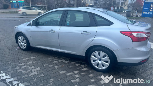 Ford Focus 1.6 TDCi DPF SYNC 