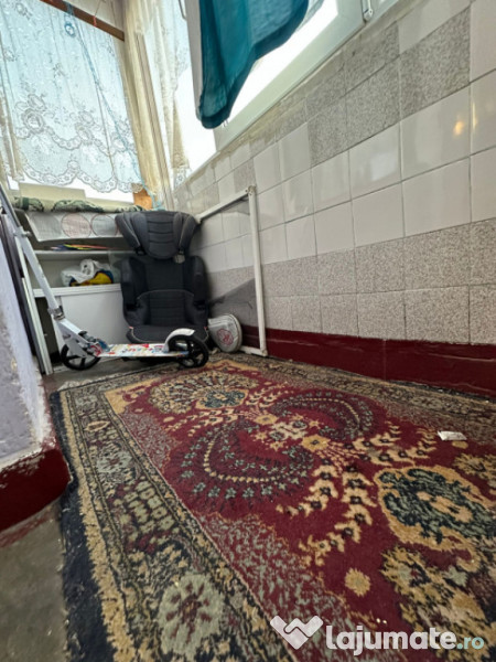 - Apartament 2 camere confort 2, Viziru 1, etaj 3. 