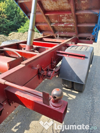 Iveco daily basculabil cu macara 