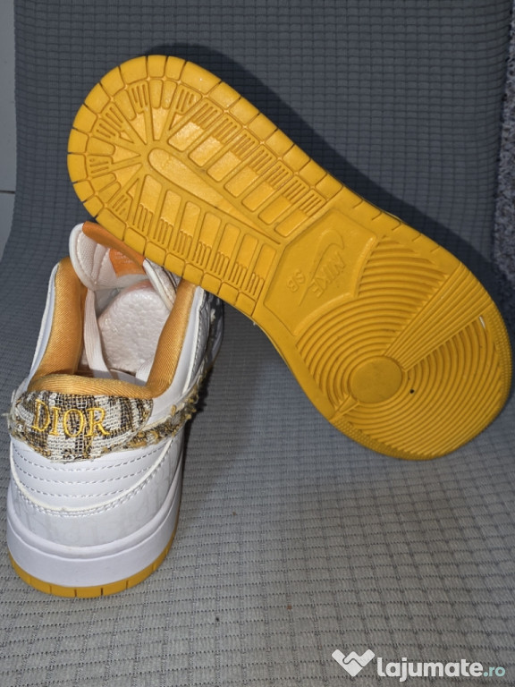Sneakers Nike SB Dunk Dior 