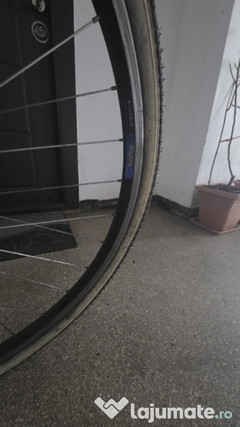 Bicicleta, nu fac schimburi 