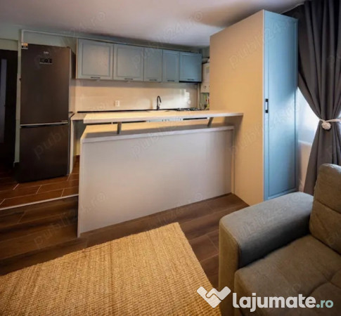 Apartament 3 camere zona TRACTORUL, 