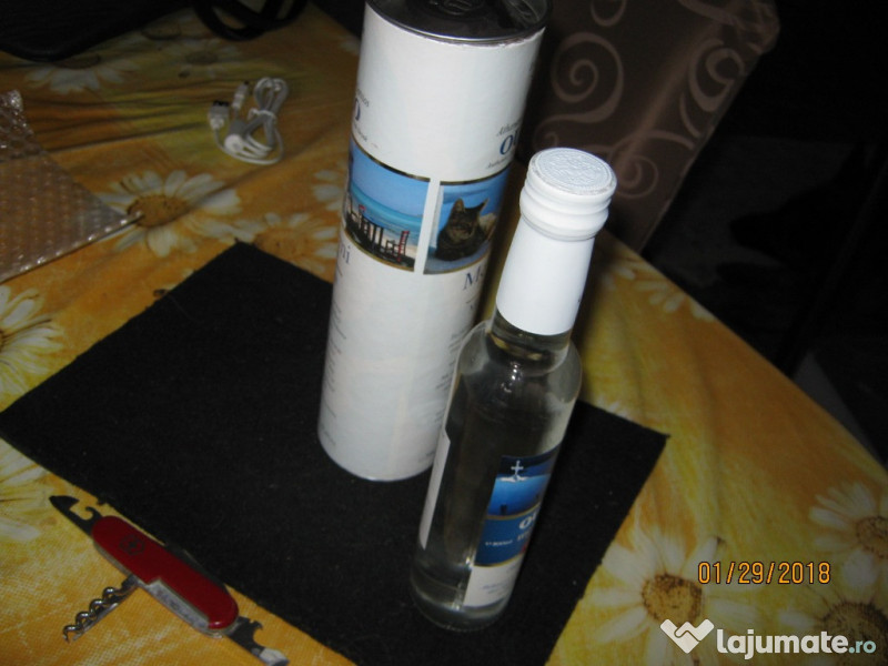 Ouzo original grecia,sticla 200 ml,in cutie originala,mostra 