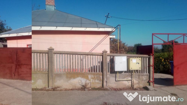 Complex de doua case independente Rosiori de Vede 