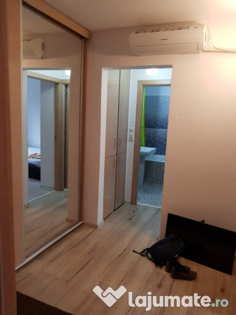 CAROL DAVILA 2 cam. cf1, dec, et.3/4 la 65900 euro