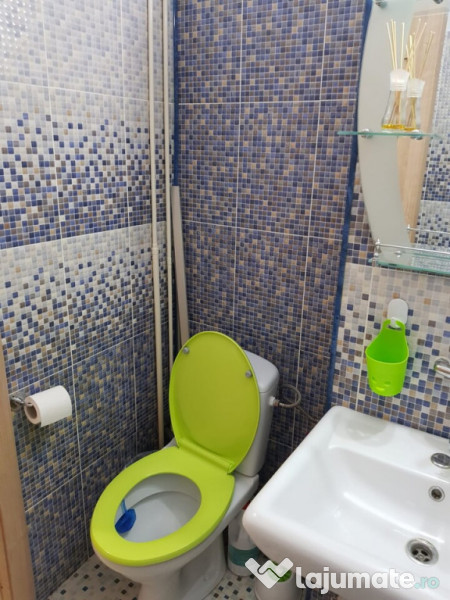 CAROL DAVILA 2 cam. cf1, dec, et.3/4 la 65900 euro