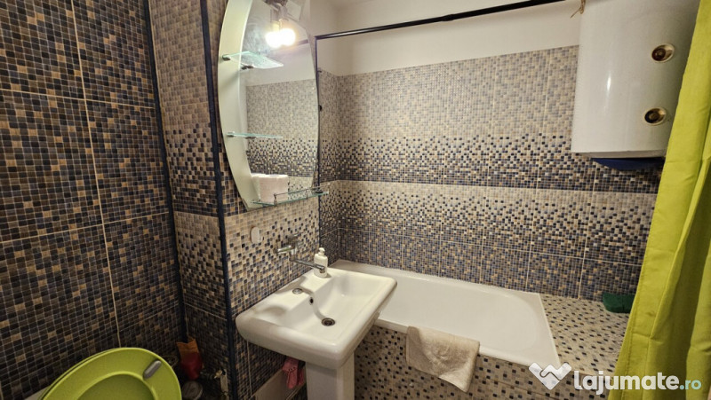 CAROL DAVILA 2 cam. cf1, dec, et.3/4 la 65900 euro