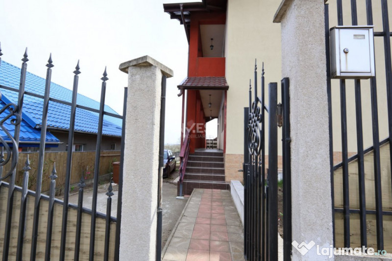 Casă de vânzare în Rediu – Spațiu Generos pentru Două