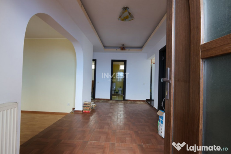 Casă de vânzare în Rediu – Spațiu Generos pentru Două