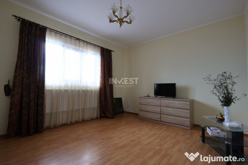 Casă de vânzare în Rediu – Spațiu Generos pentru Două