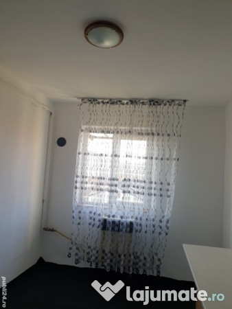 Inchiriere garsoniera aflata in Sofia Residence 