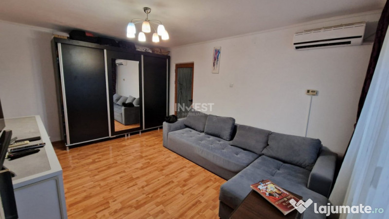 Apartament 2 camere, semidecomandat, etaj intermediar, 60 mp