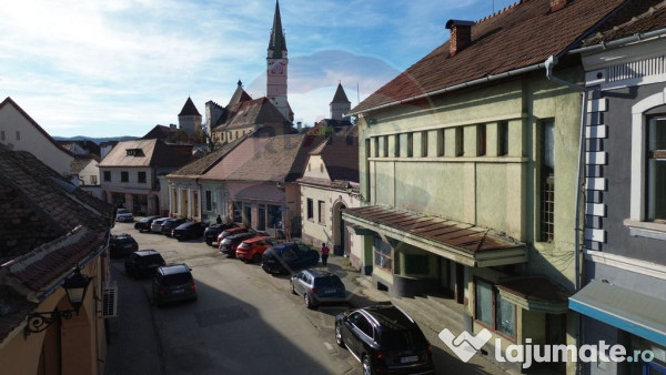 Spațiu comercial de 467mp de vânzare în zona Ultracentral