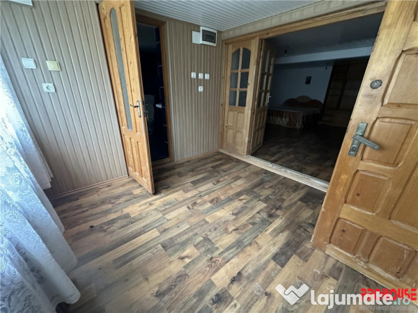 Vila de vacanta - D P M - teren 6.226mp