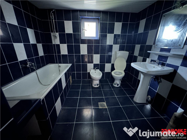 Vila de vacanta - D P M - teren 6.226mp