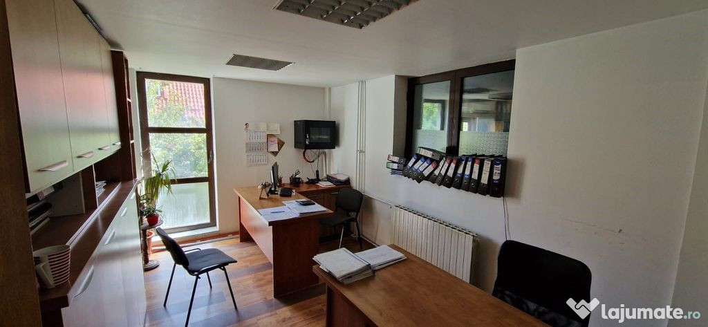 Teren 1000 mp-Cladire 400mp 