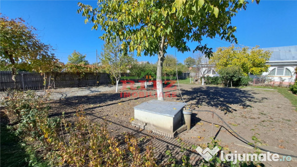 Casa Parter teren 500 mp in Perieti de /Schimb cu gars. 