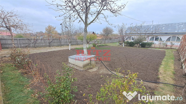 Casa Parter teren 500 mp in Perieti de /Schimb cu gars. 