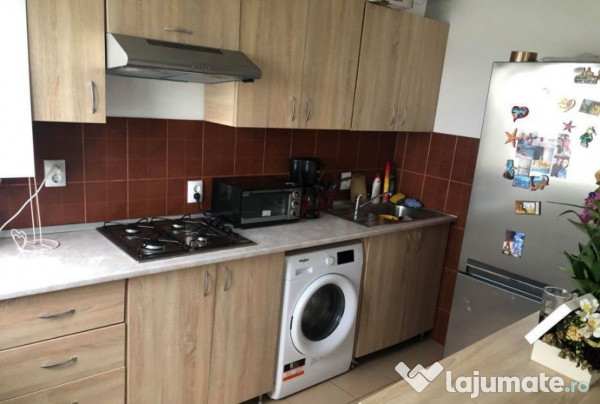 Garsoniera Piata Crangasi 