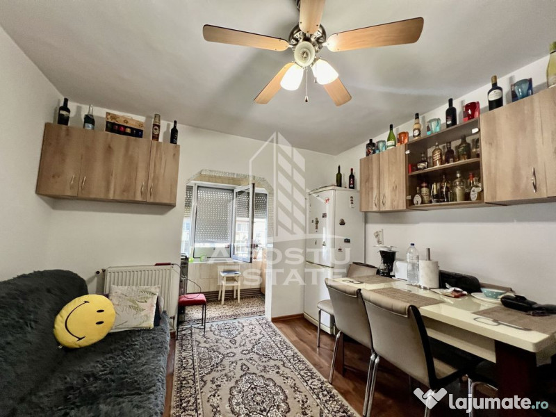 Apartament 2 camere, decomandat, centrala proprie, zona D...