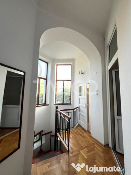 Apartament de vanzare cu 5 camere garaj zona Central din Sib 