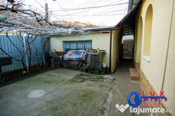 ID 6666 Casa de vanzare - Zona Orizontului 