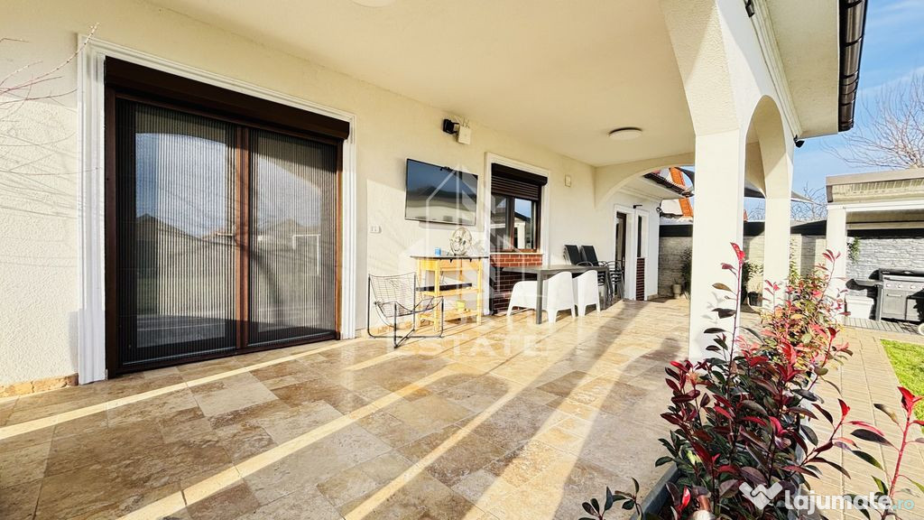 Casa deosebita cu 5 camere in Dinias 