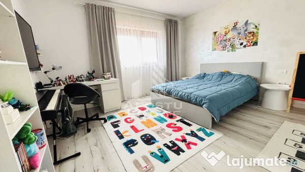 Casa deosebita cu 5 camere in Dinias 