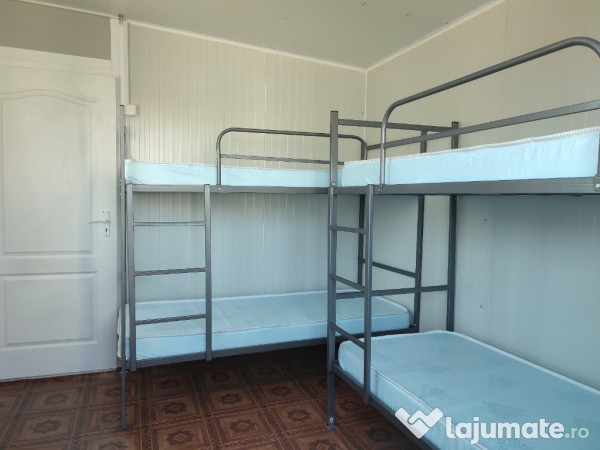 Paturi Metalice etajate in stoc ideale pentru muncitori!