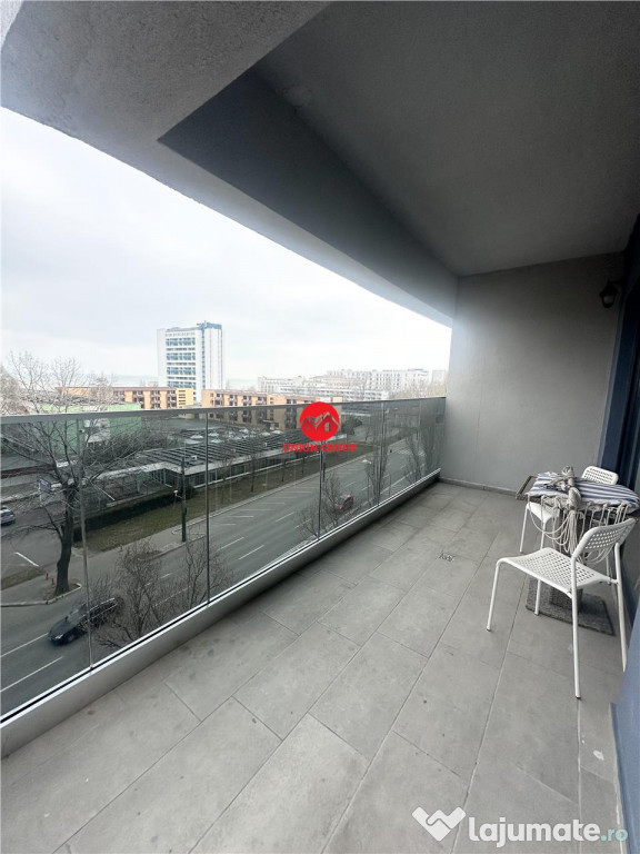 Apartament Luminos cu 2 Camere- Mobilat, Utilat, Vedere Supe 