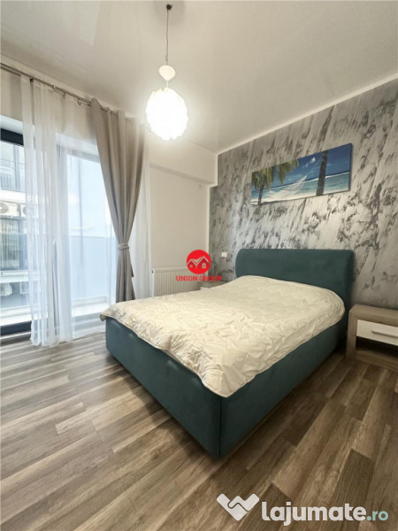 Apartament Luminos cu 2 Camere- Mobilat, Utilat, Vedere Supe 