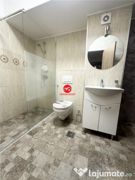 Apartament Luminos cu 2 Camere- Mobilat, Utilat, Vedere Supe 