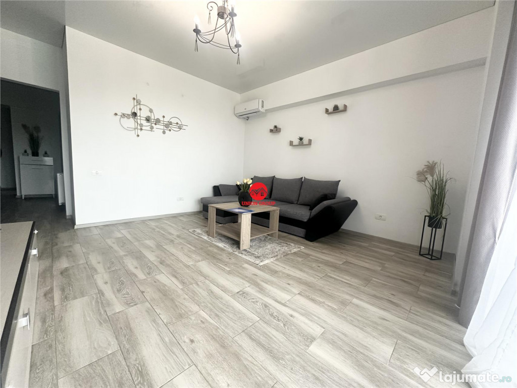 Apartament Luminos cu 2 Camere- Mobilat, Utilat, Vedere Supe 