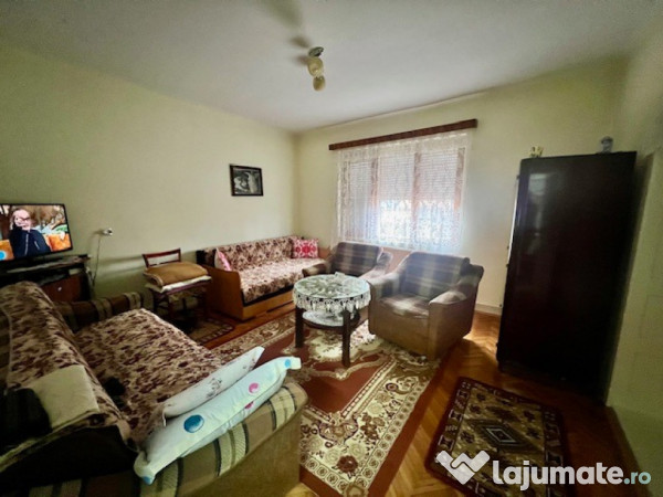A/1618 De vânzare casă singur în curte în Mureș - Unirii 