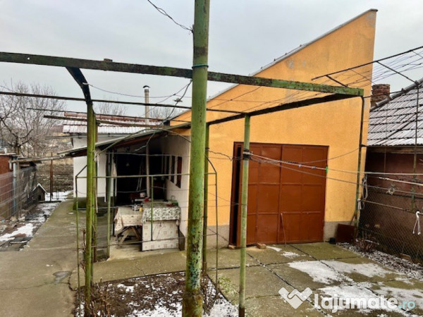 A/1618 De vânzare casă singur în curte în Mureș - Unirii 